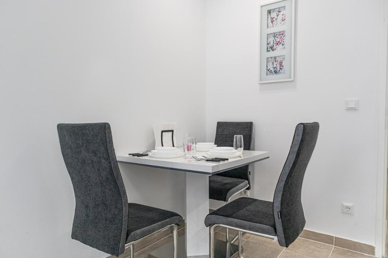 9 Min From City Center - Lovely Studio Near U1 Reumannplatz Vienna Exterior photo
