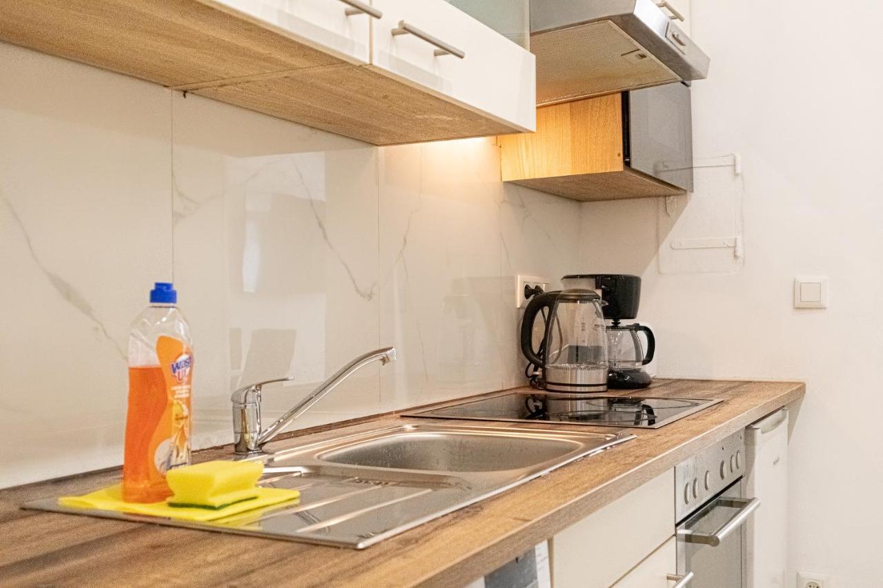 9 Min From City Center - Lovely Studio Near U1 Reumannplatz Vienna Exterior photo