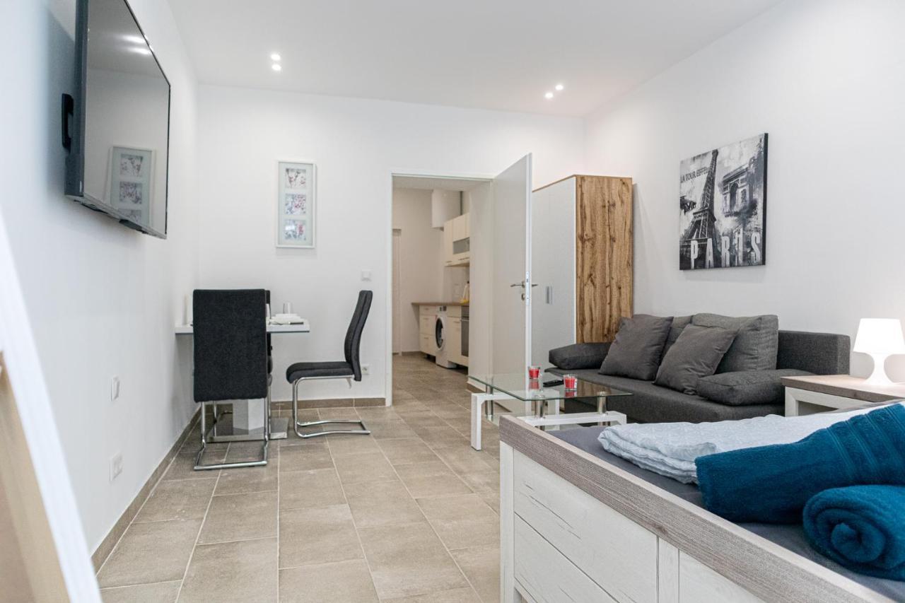 9 Min From City Center - Lovely Studio Near U1 Reumannplatz Vienna Exterior photo